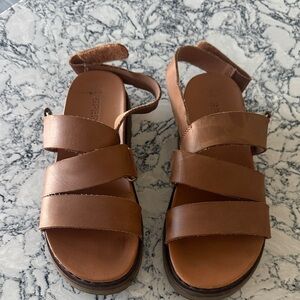 Sperry Tan Leather Sandals